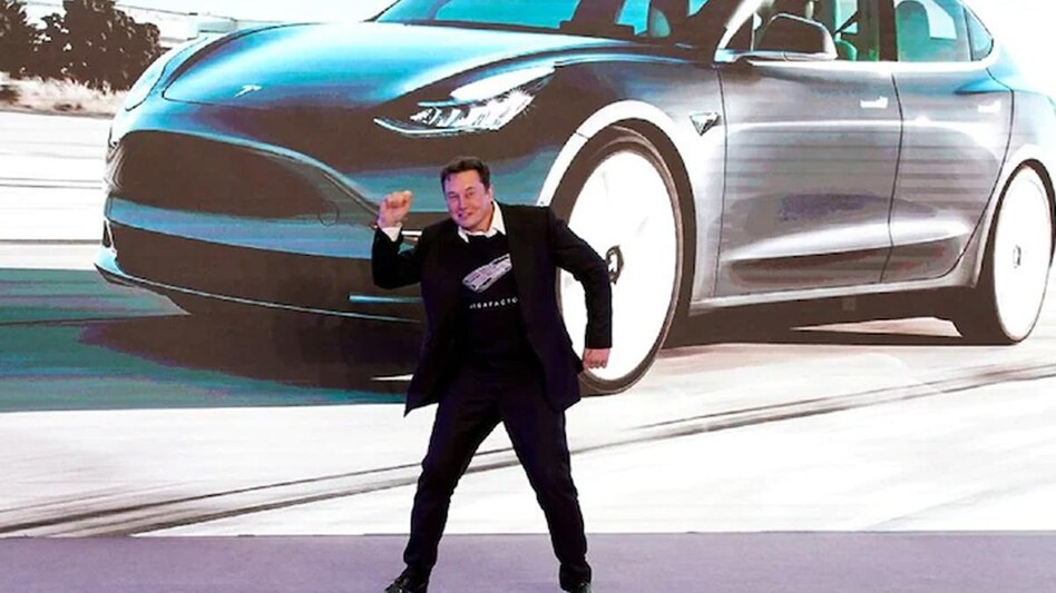 Rajkotupdates. news: Political leaders invited Elon Musk to set up Tesla plants in their states